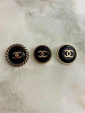 3 Chanel Buttons Metal